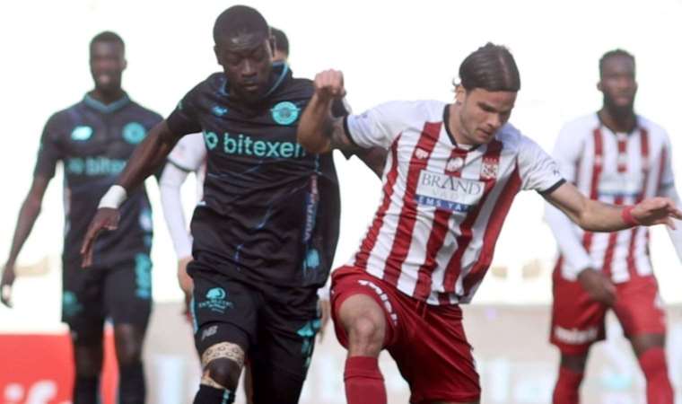 Sivas'ta puanlar paylaşıldı! Sivasspor 1-1 Adana Demirspor