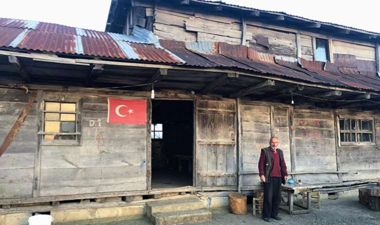 Trabzon'da 200 yıllık handaki "taş ocak" yıllardır misafirleri için yanıyor