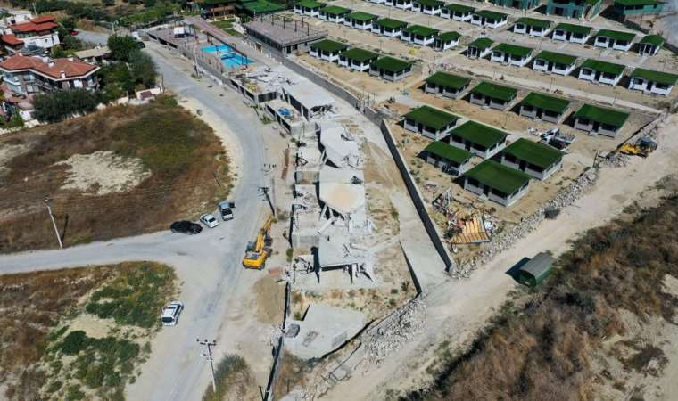 Kuşadası'nda bakanlık imar planını geri çekti