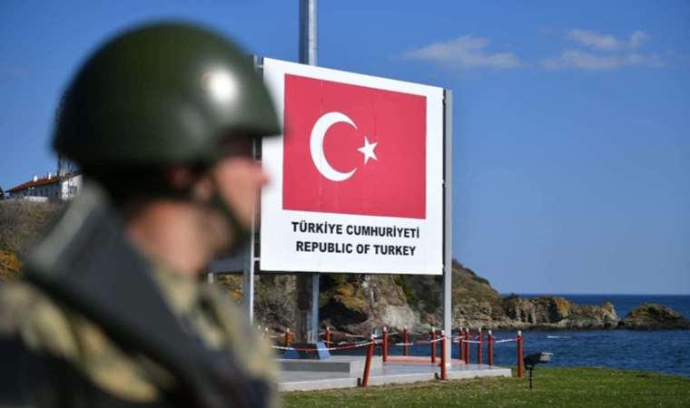 MSB: Sınırda 1'i FETÖ mensubu 2 kişi yakalandı