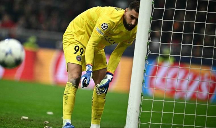 Sahaya para yağdırdılar: PSG forması giyen Donnarumma'ya büyük tepki!