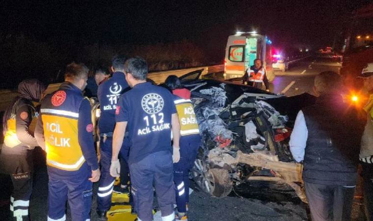 İBB Meclis Üyesi Nadir Ataman'ın aracı kaza yaptı: 1 kişi yaşamını yitirdi