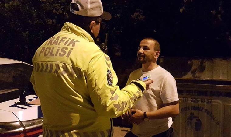 İkinci kez ehliyetine el konulan alkollü sürücü: 'Yakalandığım için gurur duyuyorum'