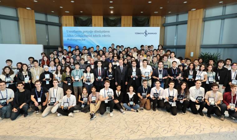 İş Bankası’ndan Altın Gençlere ödül!