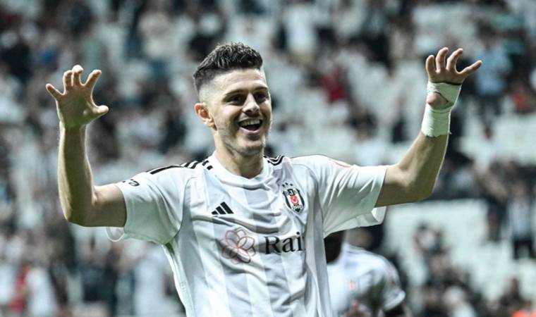 Başakşehir maçında forma giyemeyebilir