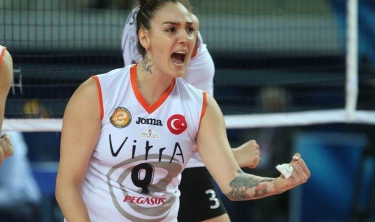 Büşra Kılıçlı kimdir, kaç yaşında, nereli? Büşra Kılıçlı hangi takımda oynuyor? Büşra Kılıçlı'nın sağlık durumu nasıl?