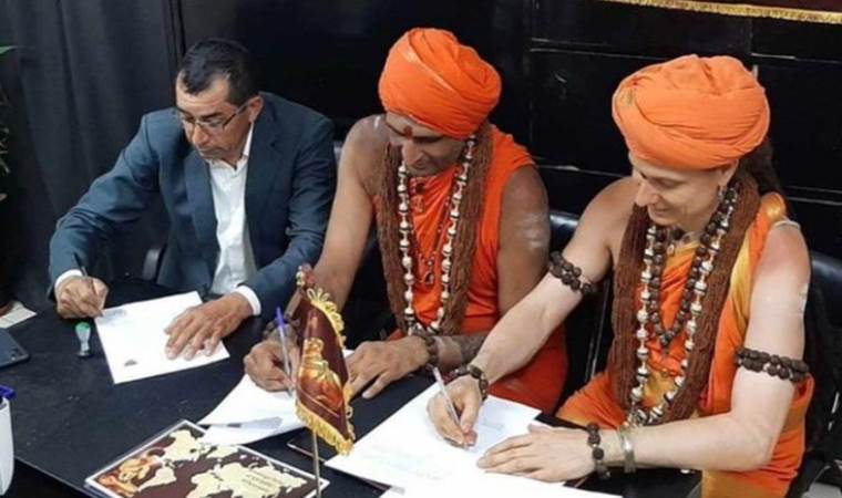 Bakanlık dolandırıldı...