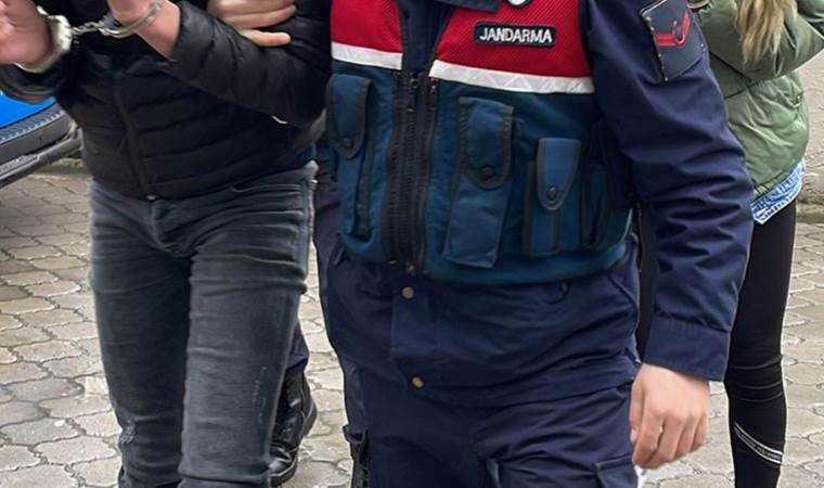 Piyasa değeri 23 milyon TL! Jandarmadan 'sahte parfüm' operasyonu...