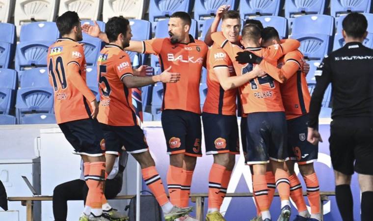 Başakşehir, Hatayspor'u tek golle geçti!