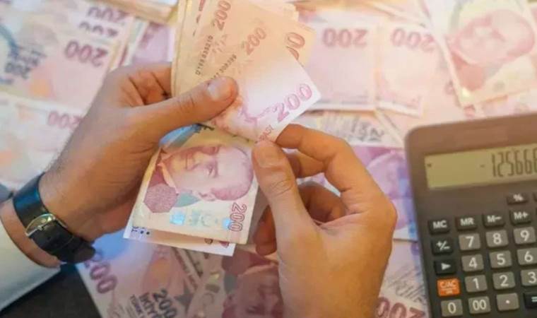 Kamu-Sen'den memur maaşlarına zam talebi