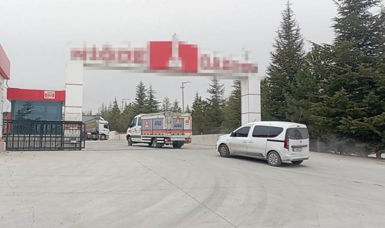 Fabrikada kimyasal tankına düştüler: 2 işçi hayatını kaybetti!