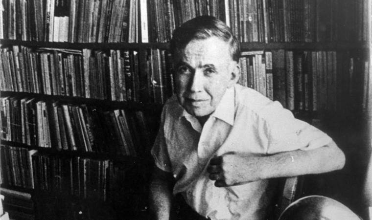 Behçet Necatigil kimdir? Behçet Necatigil'in yaşamı! Behçet Necatigil şiirleri...