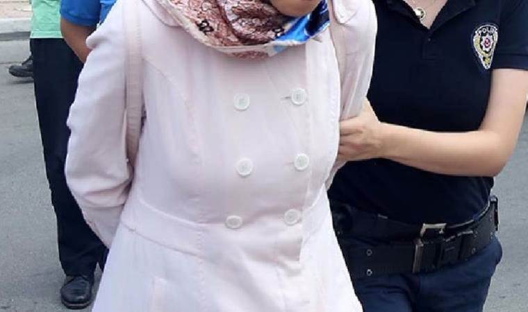 FETÖ'den aranıyordu... Gizli bölmede yakalandı!