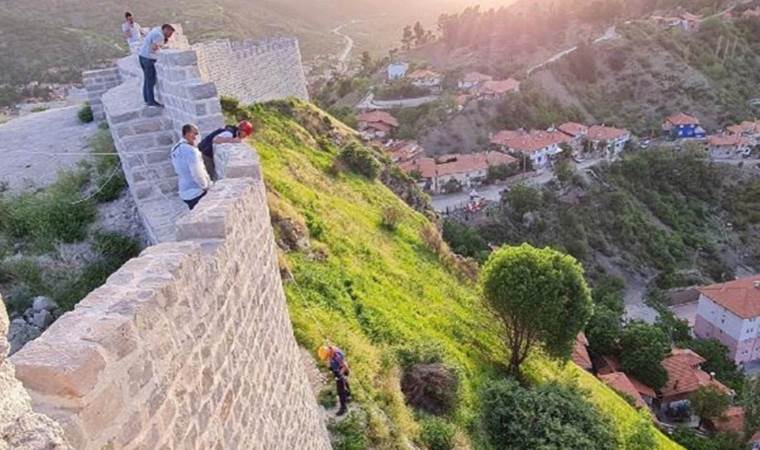 Oğlunu surdan atmakla suçlanan anneye müebbet hapis cezası