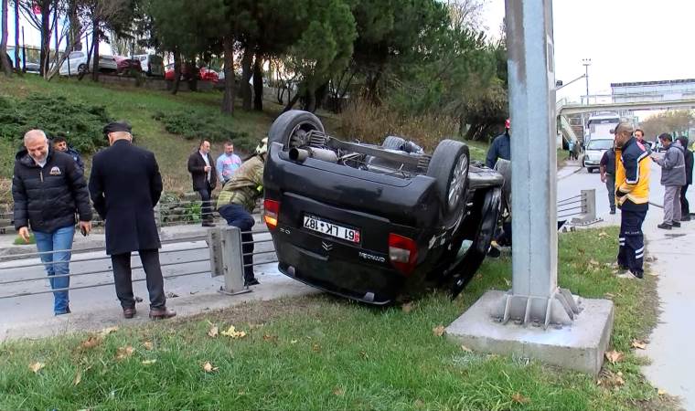 Şişli'de otomobiliyle takla atan sürücü aracını bırakıp gitti