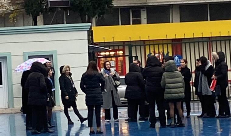 İstek Vakfı öğretmenlerinden hakları için eylem