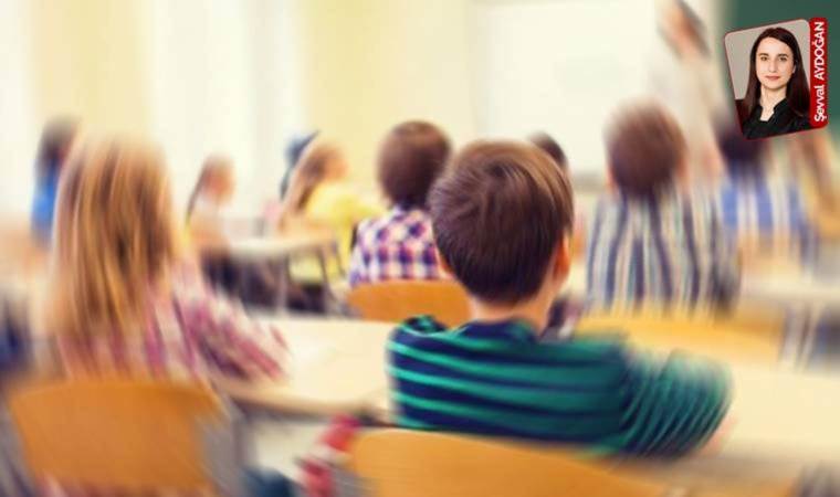 Çocuklara 'katil İsrail' dedirttiler