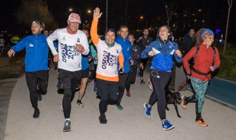 İzmirliler en uzun gecede koşacak