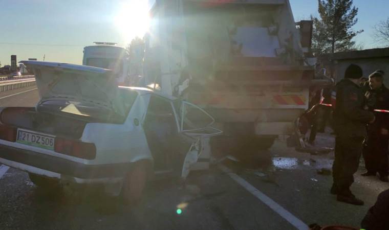 Diyarbakır’da feci kaza: 2 ölü, 2 ağır yaralı