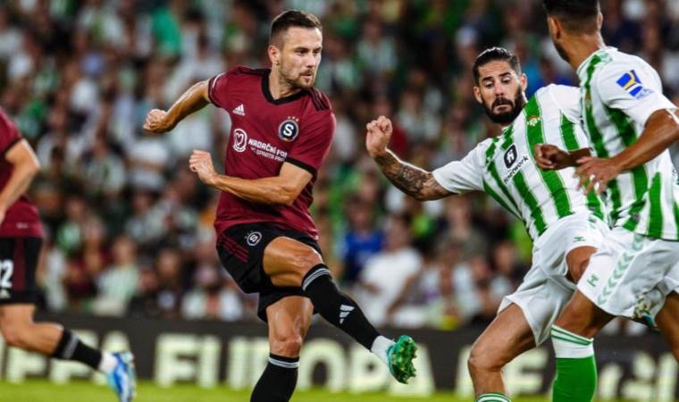 Sparta Prag'lı futbolcudan çarpıcı Galatasaray yorumu: 'Bizim taraftarlarımız da 'cehennem' yaratacaktır'