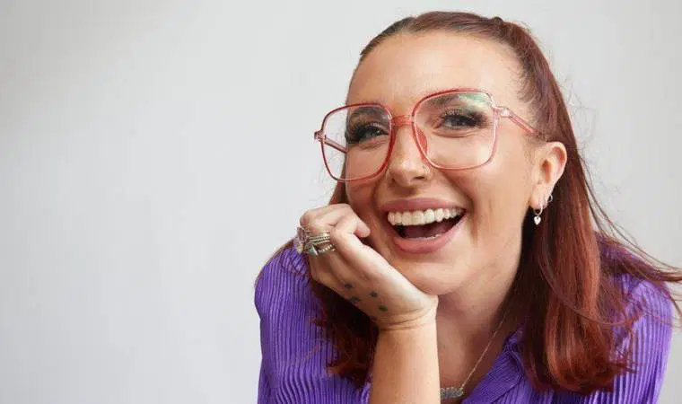 Yetişkinlikte DEHB ve otizm teşhisi: 'Beynimin nasıl çalıştığını öğrenmek hayatımı değiştirdi'