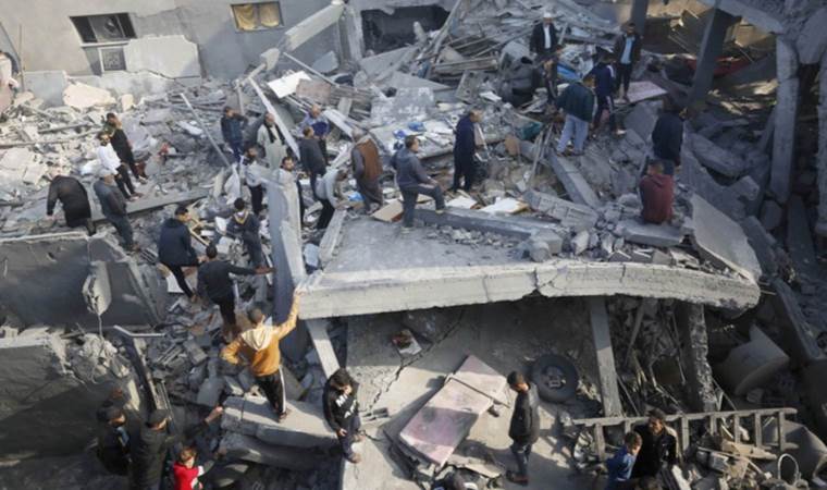 100'den fazla ölü var!