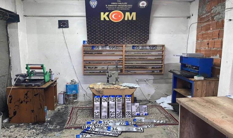 Emniyet'ten APP plaka operasyonu: 3 tutuklu