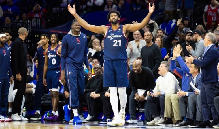 NBA'de Joel Embiid 51 sayı atarak geceye damga vurdu: Philadelphia, rakibini 14 sayıyla geçti!