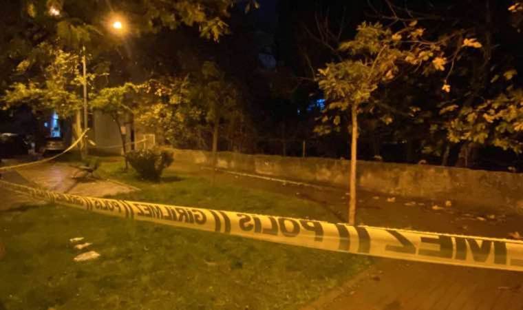 Parkta buluştuğu boşanma aşamasındaki eşini öldürüp, intihara kalkıştı