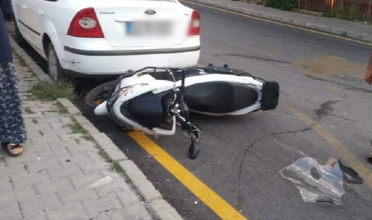 Hızını alamayan sürücü motokuryeye çarpıp kaçtı!
