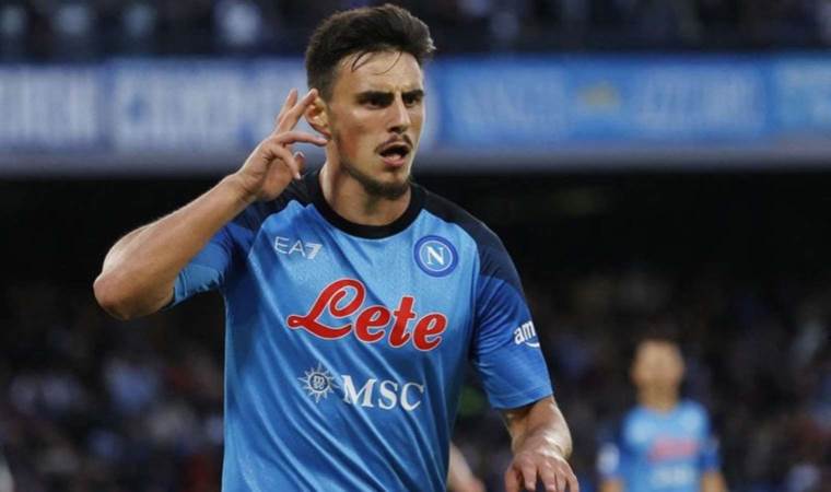 Eljif Elmas adım adım Almanya'ya