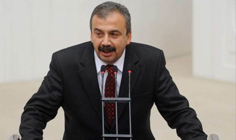 TBMM Başkanvekili Sırrı Süreyya Önder hastaneye kaldırıldı!