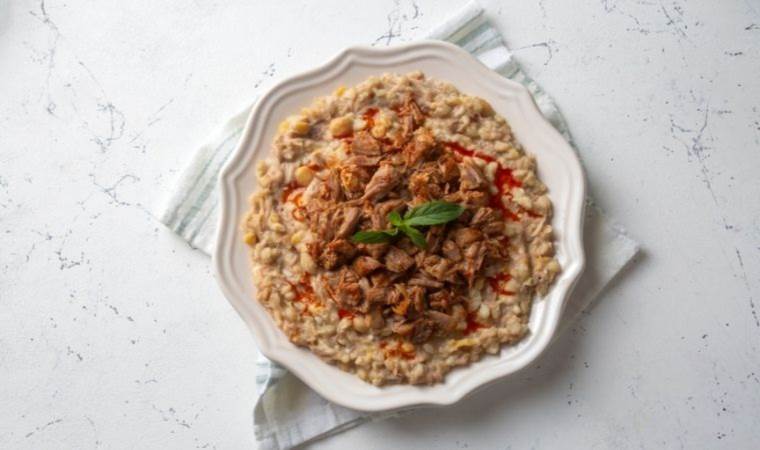 Lezzet şölenine davet: Geleneksel Keşkek tarifiyle damakları şenlendirin!