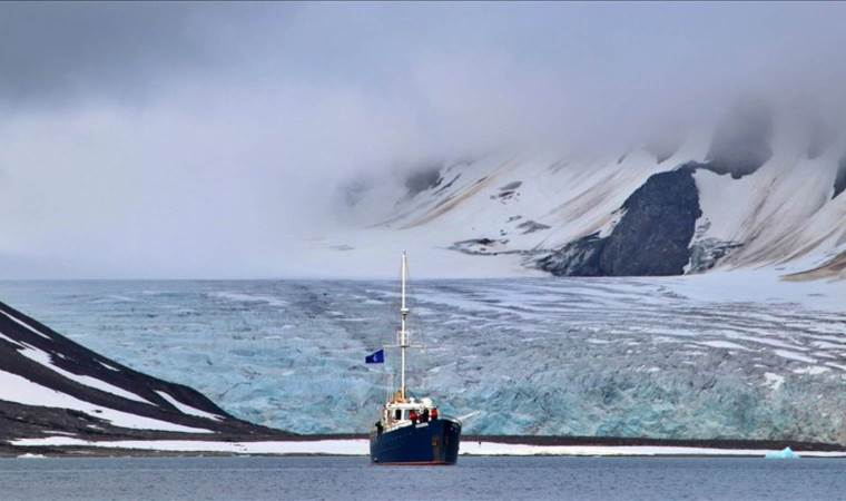Arktik'te tansiyon yükseliyor: Rusya'dan uyarı geldi