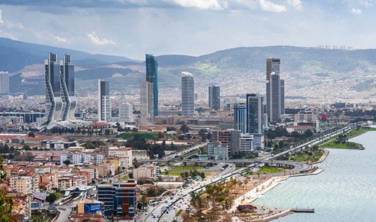 İzmir için uyarı: Binaların yüzde 70’inin dönüşüme ihtiyacı var!