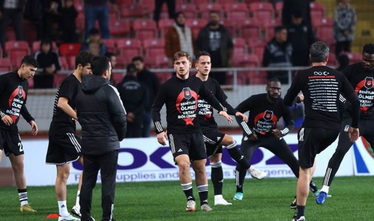 Hatayspor - Beşiktaş maçı öncesi şehitler unutulmadı