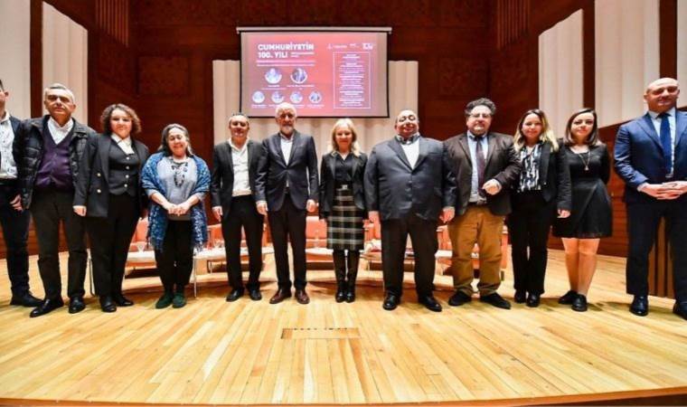 Akademisyenler “Yüzyılın Ekonomisi”ni anlattı