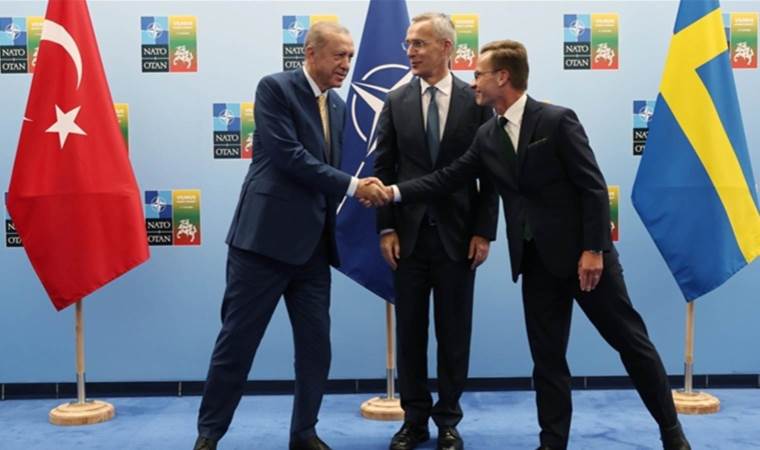 Emekli Tümamiral Gürdeniz'den 'İsveç' açıklaması: O gün geldiğinde uygulanacak ambargo ve yaptırımları hayal bile edemezsiniz