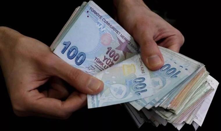 Çalışan emekliye 5 bin lira ikramiye ödemesi Meclis'ten geçti... Bugün hesaplara yatıyor
