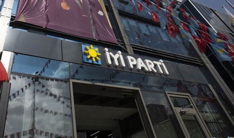 İYİ Parti'de bir istifa daha...