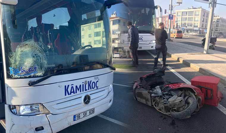Yolcu otobüsünün çarptığı motokurye hayatını kaybetti