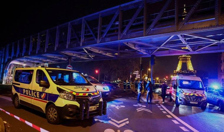 Fransa'da tekbir getirerek turistlere saldırdı: 1 ölü