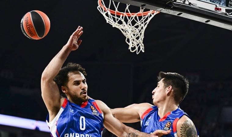 Anadolu Efes uzatmada Aliağa Petkim'i devirdi!