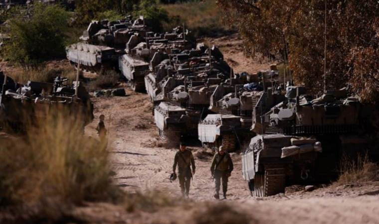 İsrail: Gazze sınırındaki birliklerin saldırıdan 2 gün önce Batı Şeria'ya nakledilmesi araştırılacak