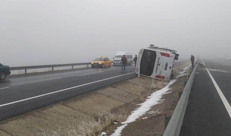 Ağrı’da yoğun siste zincirleme kaza: 19 yaralı