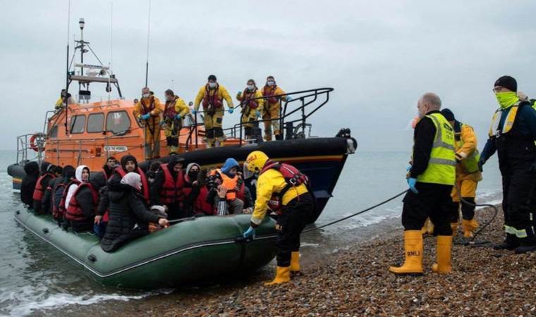 İngiltere, Ruanda'yla yeni göçmen anlaşması imzaladı