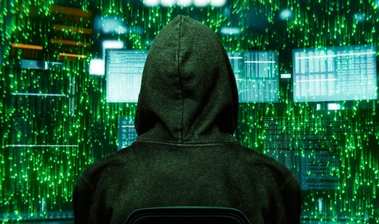 İzinsiz porno üretimi ve finansal dolandırıcılık gibi kötü amaçlarla kullanılan deepfake'ten korunmak mümkün mü?