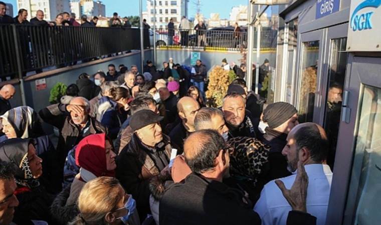 100 binin üzerinde dosya onaylanmadı... Maaşı bağlanmayan EYT'liye kritik uyarı!
