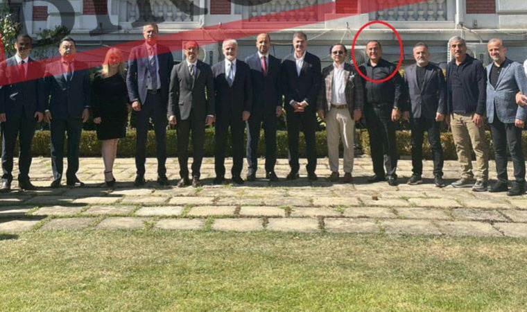 Bakanlığın aradığı uyuşturucu baronu, MHP'li vekillerin fotoğrafından çıktı