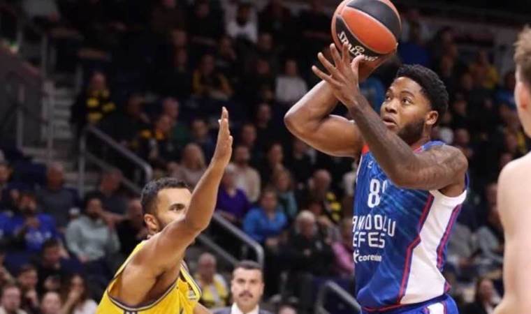 Anadolu Efes'ten harika geri dönüş!